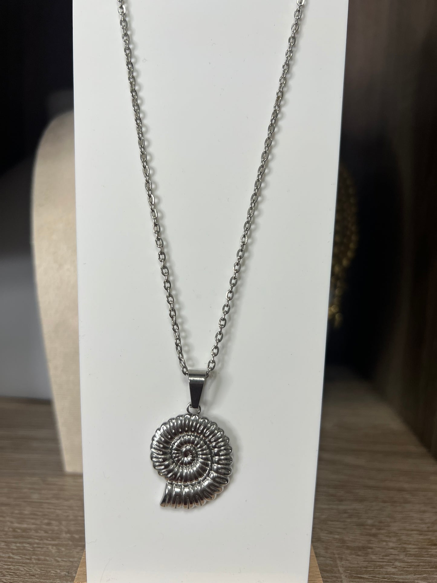 SS CARACOL CADENA 18”